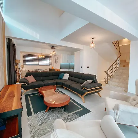Sapphire Villa Villa