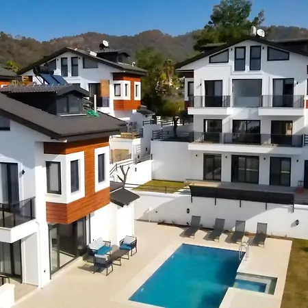 Villa Sapphire Villa *