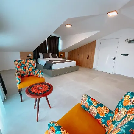 Sapphire Villa